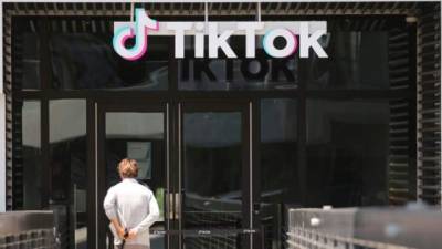 Los demandantes quieren que TikTok ponga fin a sus cuestionables prácticas de recopilación de datos.