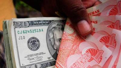 <b><span class=mln_uppercase_mln>Ingresos.</span></b> Según la Revisión del Programa Monetario para el 2024 y 2025 se proyecta, que las remesas lleguen a 9,540 y 9,826 millones.