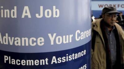 El desempleo ha forzado a millones de personas en EEUU a tomar decisiones difíciles.