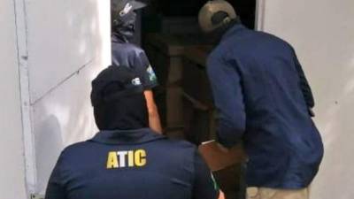 Fotografía de archivo de agentes de la Atic del Ministerio Público.