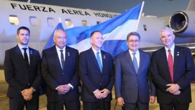 Hernández fue recibido en el aeropuerto Ben Gurión por autoridades israelíes.