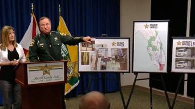 En la imagen, la conferencia en la que se anunció la captura del hondureño.Fotografía tomada de https://www.facebook.com/policeone/