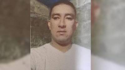 El guardia de seguridad Adiel David Miranda Monje falleció tras estrellarse contra una volqueta que estaba estacionada en la carretera.