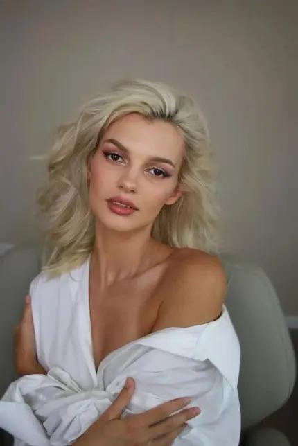 ¿Quién es Iryna Zarutska, la ucraniana que huyó de la guerra y murió en un ataque en EEUU?