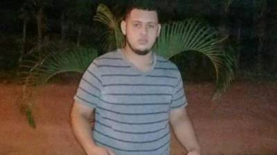 La víctima fue identificada como Julio Alexander Fúnez (22 años)