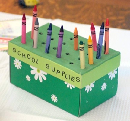 Ingeniosos lapiceros con cajas de cartón