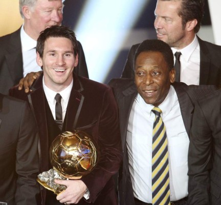 Pelé rechaza las comparaciones entre él y Messi