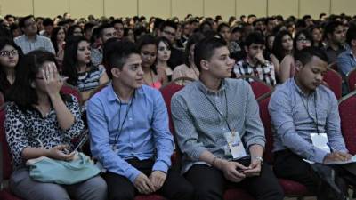 Más de 12 conferencistas instruyeron a los estudiantes de Medicina.