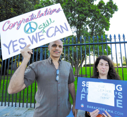 Barack obama recibe Con modestia Nobel de la paz