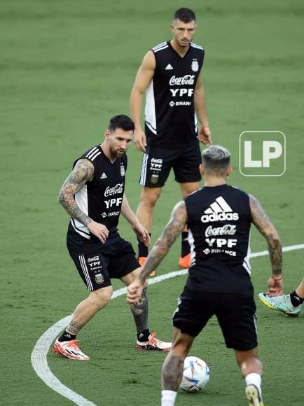 Messi sonriente y bella catracha: así fue el último entrenamiento de Argentina antes de enfrentar a Honduras