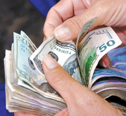 Gasolina de Petrocaribe venderán a la Texaco