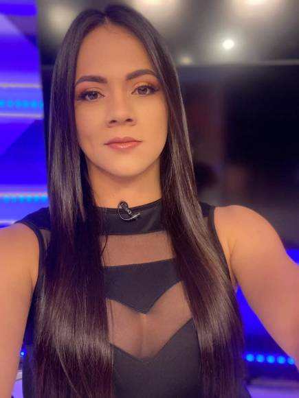 Isabel agrega que “en mi trabajo quiero que la gente me conozca por lo que hago y no por ser la novia de X o Y persona. Siempre me he enfocado en que quiero que la gente me conozca por Isabel Zambrano, la que trabaja en deportes, la periodista deportiva, la presentadora y no por otros temas, por eso no me gusta mucho hablar de mi vida, pero no es porque no lo quiera o porque me de pena o que no lo quiera decir’’.