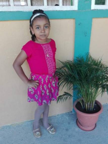Yaneli Flores envió todo su cariño junto a esta imagen de su hija Yeimy.