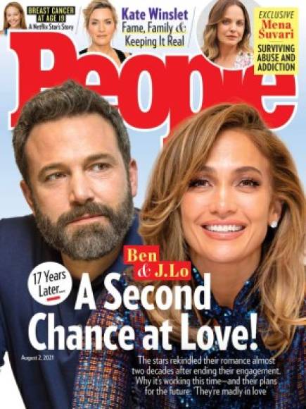 Por otro lado, una fuente cercana a López, de 51 años, y Affleck, de 48, dijo a la revista People que Affleck está 'muy feliz' con JLo y que 'es maravillosa para él'.