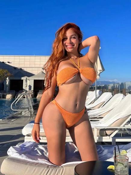 Ella es Andrea Célina, la que será ahora exesposa de Ryan García y madre de dos de sus tres hijos. Es influencer, modelo y cuenta con más de 140 mil seguidores en Instagram.