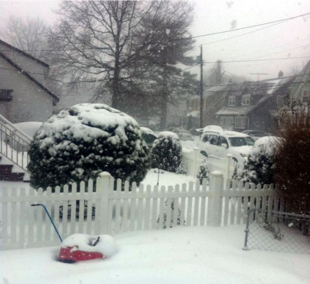 Fotos de hondureños afectados por la tormenta de nieve en EUA