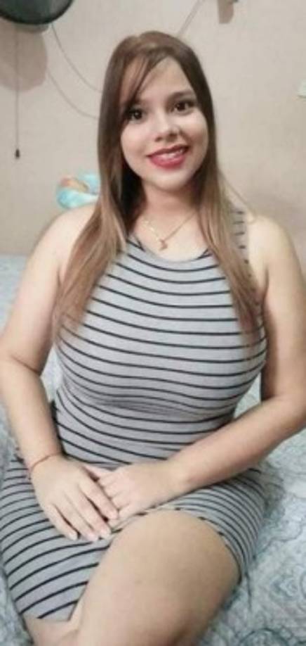 Helena George se encuentra en estos momentos disfrutando de su soltería.