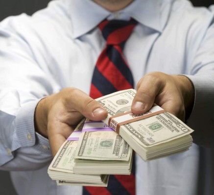 Advierten riesgo de liberar mercado de divisas