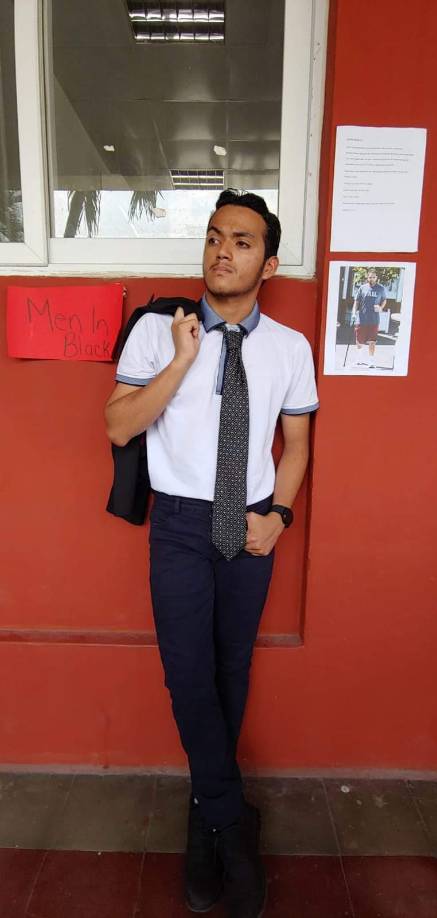 ”Hombres de negro”