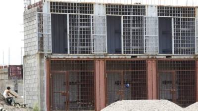Seis pabellones de la granja penal noroccidental están en construcción en el sector de La Acequia, Naco.
