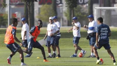 Este miércoles se conocerá la lista de convocados para los duelos contra los canadienses y mexicanos.