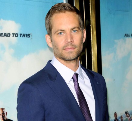 El padre de Paul Walker demanda a Porsche