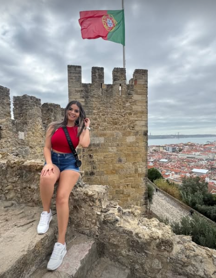 Legionario hondureño sorprende al casarse con hermosa modelo en una romántica boda