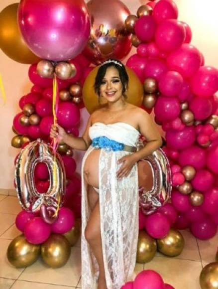 La cantante panameña, venía compartiendo dulces imágenes de su embarazado en la red social de Instagram, donde cuenta con más de 464 mil seguidores.