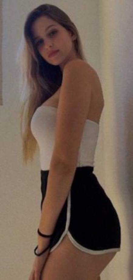 Noa Sáez, es la hermosa joven de 19 años de edad con la que Neymar estuvo por unas horas en Barcelona.