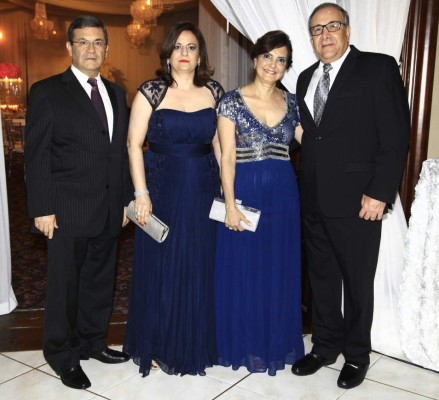 Yusuf Amdani y Bushra Siddiqi celebran su enlace en Honduras