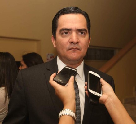 Diputado Mario Pérez defiende nuevo Código Penal de Honduras  