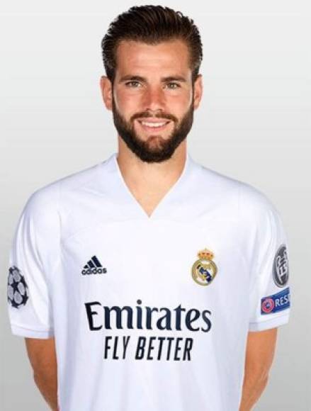 Nacho Fernández (30 años) - El también defensa del Real Madrid lucirá el número '6' en su espalda.