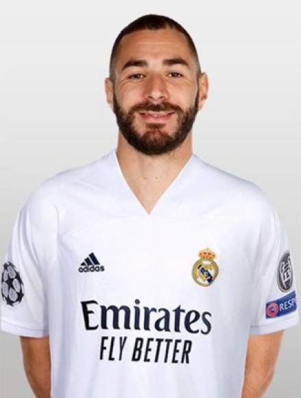Karim Benzema (32 años) - El delantero francés es el ‘9‘ del Real Madrid. No hay dudas eon el galo.