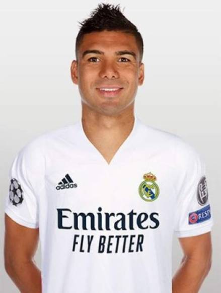 Casemiro (28 años) - El mediocampista brasileño lleva el número ‘14‘ en el Real Madrid.