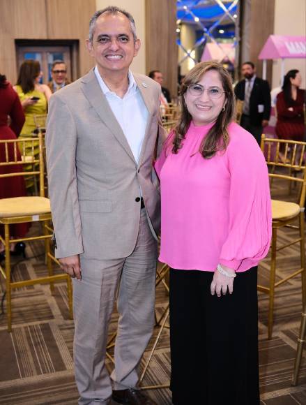 Javier Mejía y Susan Perdomo 