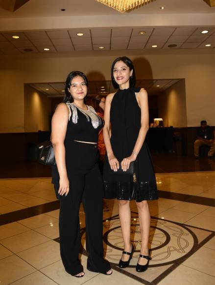 Joscelyn Brizo y Ruth Brizo