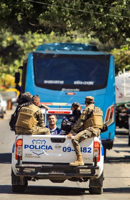 Bukele recordó que Soyapango, una de las localidades más pobladas del departamento de San <b>Salvador</b> con 242.000 habitantes y donde también se ubica la capital del mismo nombre, “está totalmente cercado”.