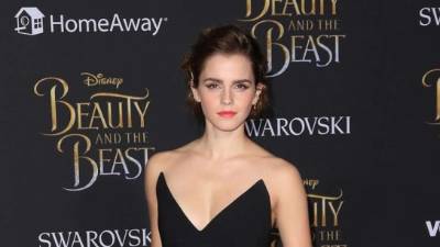 La actriz Emma Watson es portada de la revista Vanity Fair para la edición de marzo 2017.