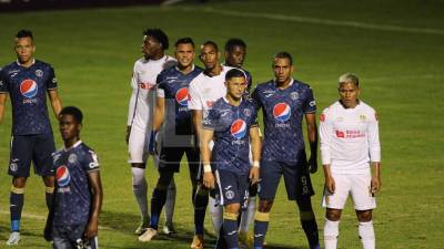 Motagua y Olimpia empataron 0-0 la noche del martes por la ida de semifinales de la Liga Concacaf. Tras el fin del juego, ambos clubes han sido señalados por la prensa deportiva debido al nivel mostrado.