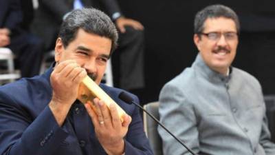 Maduro inauguró el Plan de Ahorro en Oro con el que busca 'potenciar la cultura del ahorro familiar' en medio de la crisis en Venezuela.