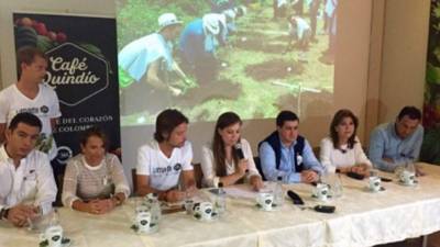 Participantes del campamento de café, en Quindío, región del centro de Colombia.