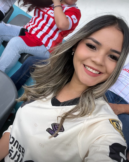 Legionario hondureño sorprende al casarse con hermosa modelo en una romántica boda