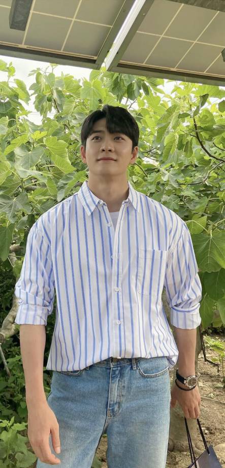 Por otro lado, ha revelado que desearía interpretar a un personaje con poderes sobrenaturales.