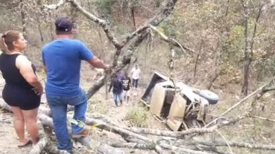El padre y sus dos hijos murieron de manera instantánea.