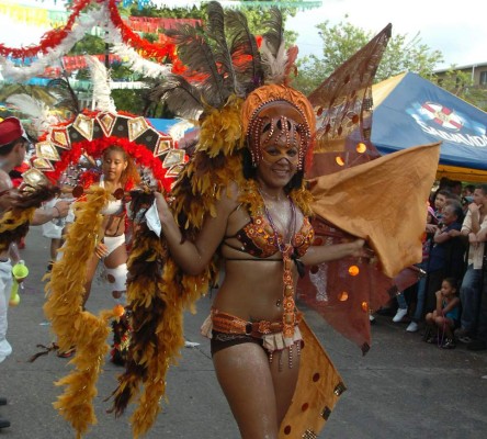 Aventura, baile y diversión te esperan en La Ceiba