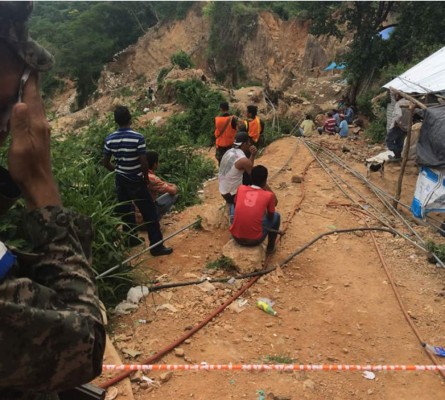 Se cumplen 72 horas sin poder rescatar a ocho mineros hondureños