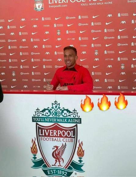La foto viral que confirmaría el fichaje de Arthur Melo por el Liverpool. El centrocampista brasileño llega a la Premier League procedente de la Juventus. El anunció oficial se hará en breve.