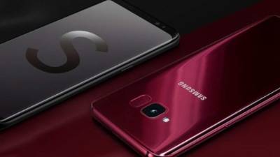 Samsung le apunta al segmento medio del mercado con este modelo.