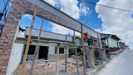 El rubro de la construcción es una de las principales fuentes de empleo en Santa Rosa de Copán.