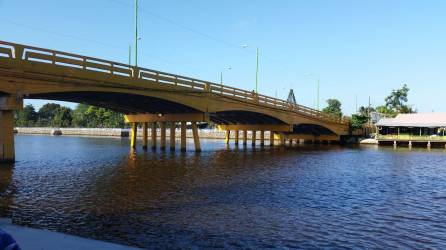El proyecto consiste en la reparación y reconstrucción de tres puentes importantes de Puerto Cortés.